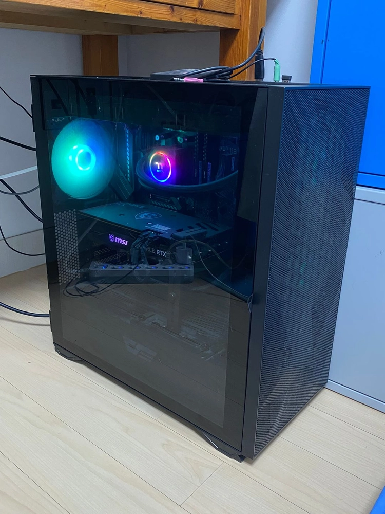 라이젠 5600X / RTX 3060 Ti / RAM 32GB / SSD 1TB 게이밍 본체 판매합니다. 이미지