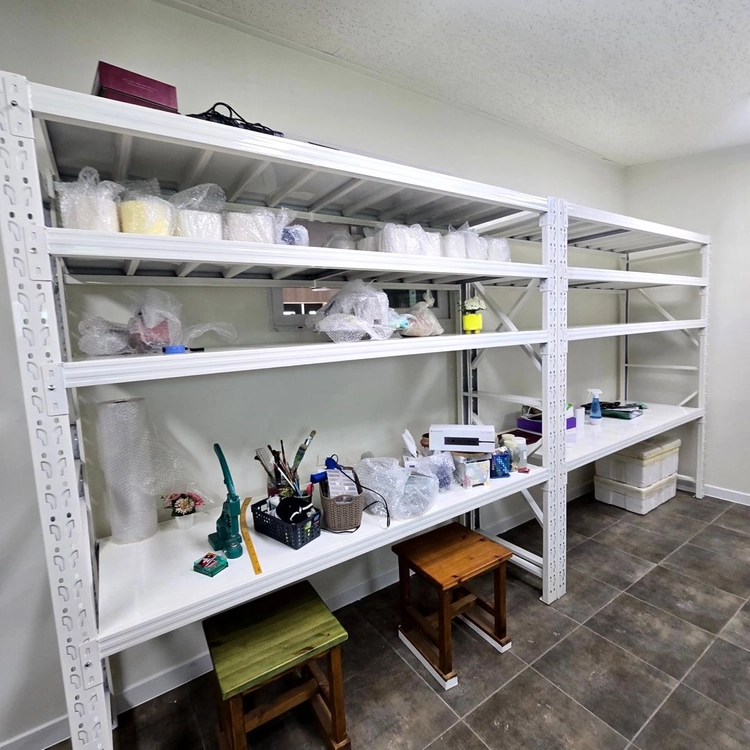 공장 창고용 철제선반 무볼트 중량랙 대형사이즈 랙 작업다이 이미지