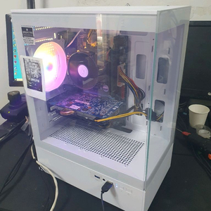 i5 리니지클래식 오버워치등 게이밍PC 게이밍컴퓨터 판매 이미지