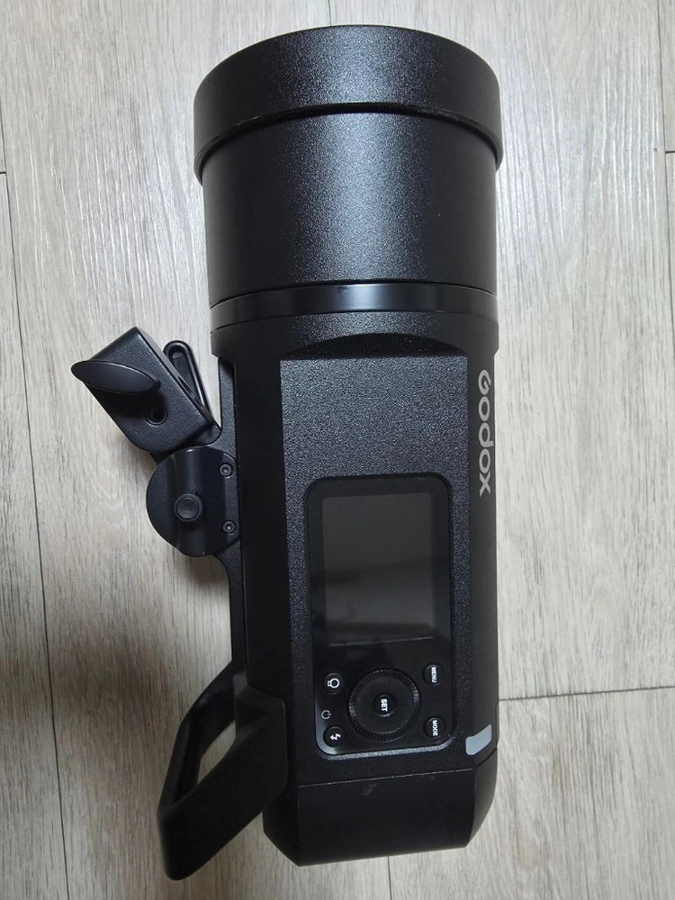 고독스 ad600 pro ii 국내정품 - 안심되는 중고거래