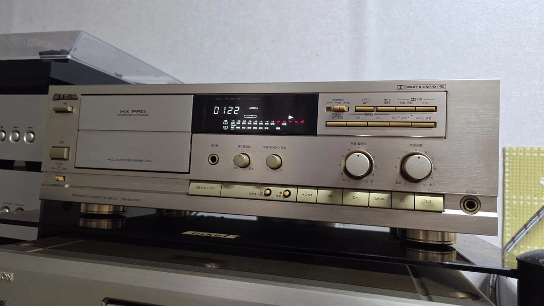 인켈 카세트 데크 DS-50150 HX PRO 모델입니다. HX PRO 이미지