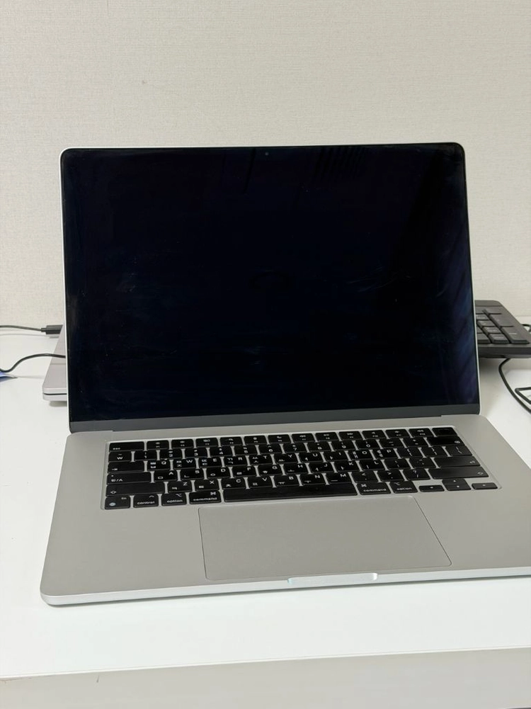 맥북 m2 8GB/256GB 15인치 이미지