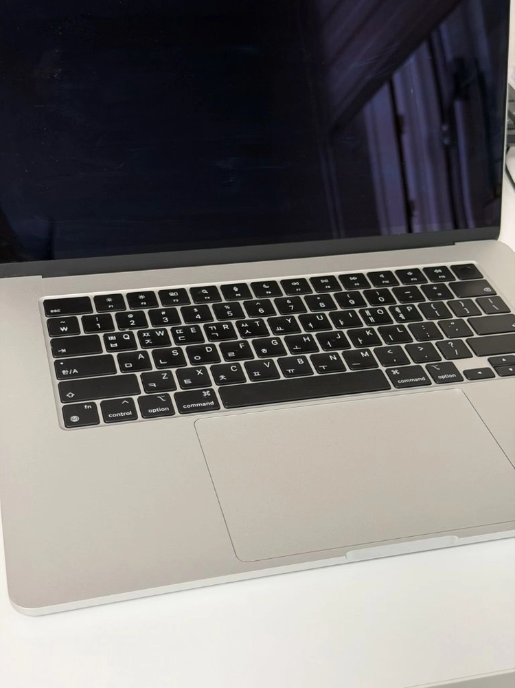 맥북 m2 8GB/256GB 15인치 이미지