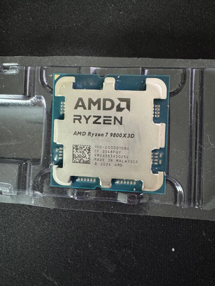 9800x3D 국내정품 CPU 팝니다 - 안심되는 중고거래