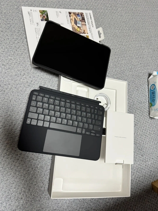 아이패드 프로 11 M5 256GB Wi-F 판매 실버 (로지텍콤보키보드,애플케 포함) 이미지