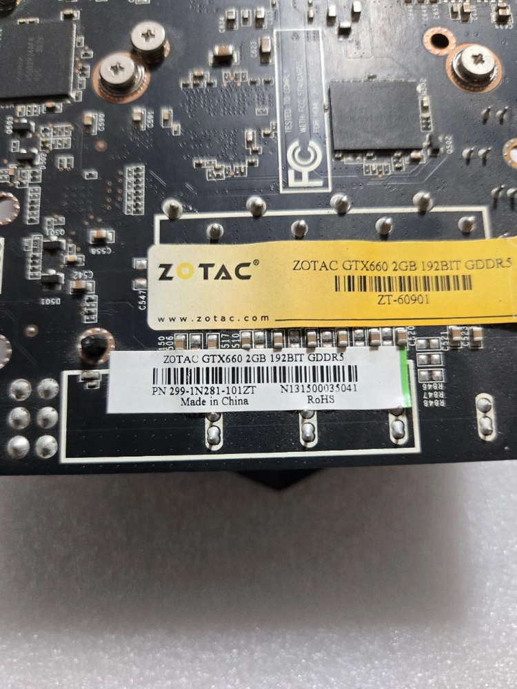 라이젠3 3200G,램16GB,SSD삼성evo250GB,파워500W,잘만 Z3 PLUS케이스 이미지
