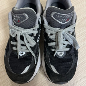 뉴발란스 990 v6 운동화 220 이미지