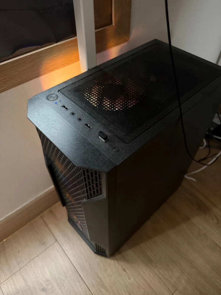RTX3070 | 5600X | 32GB램 | SSD 1TB 게이밍 PC 이미지