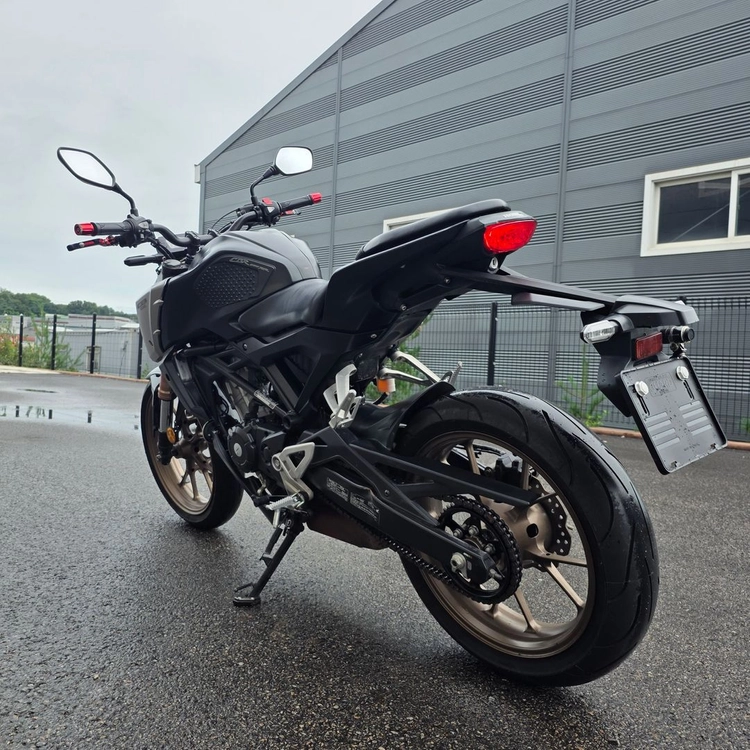 [혼다]cb125r 21년식 2만키로 2채널블박 깔끔한 바이크 저렴하게 판매합니다 이미지