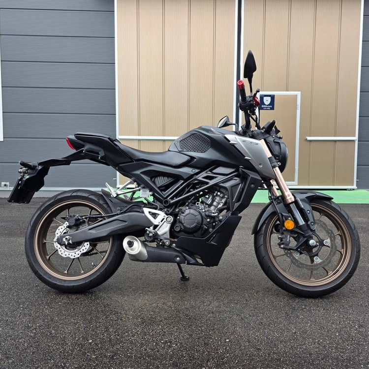 [혼다]cb125r 21년식 2만키로 2채널블박 깔끔한 바이크 저렴하게 판매합니다 이미지
