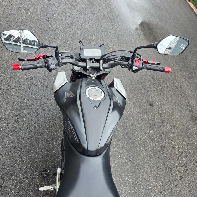 [혼다]cb125r 21년식 2만키로 2채널블박 깔끔한 바이크 저렴하게 판매합니다 이미지