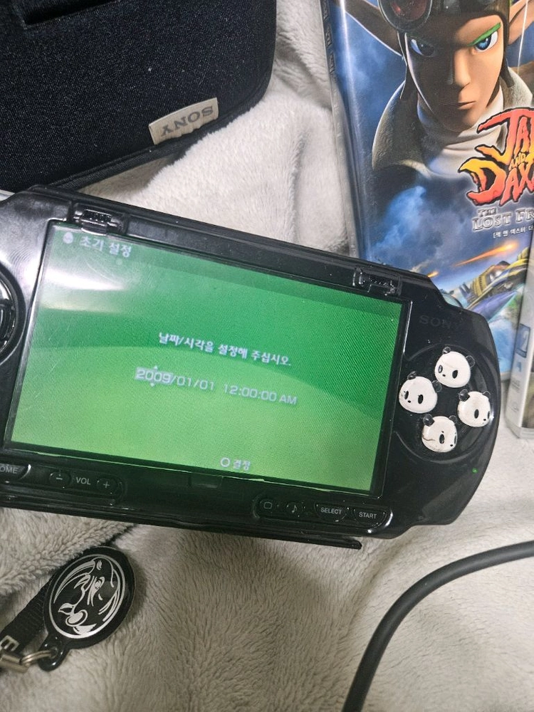PSP 1005 번들 게임 (레이싱게임/건담/잭앤덱스터) 세트 이미지