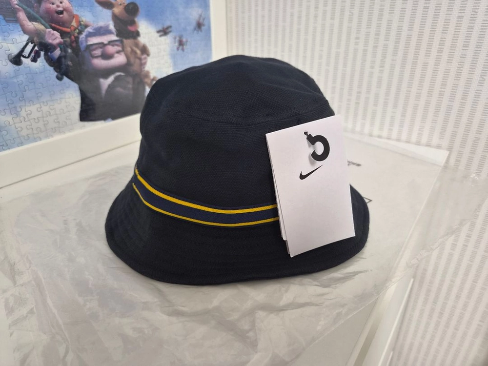 나이키 테니스 코트 버킷햇 새상품 이미지