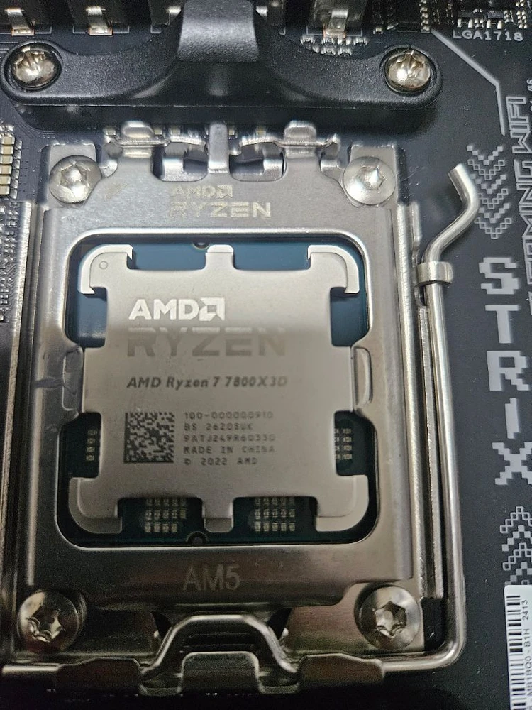 라이젠 7800X3D, STRIX B650E-F WIFI 보드셋 팝니다 이미지