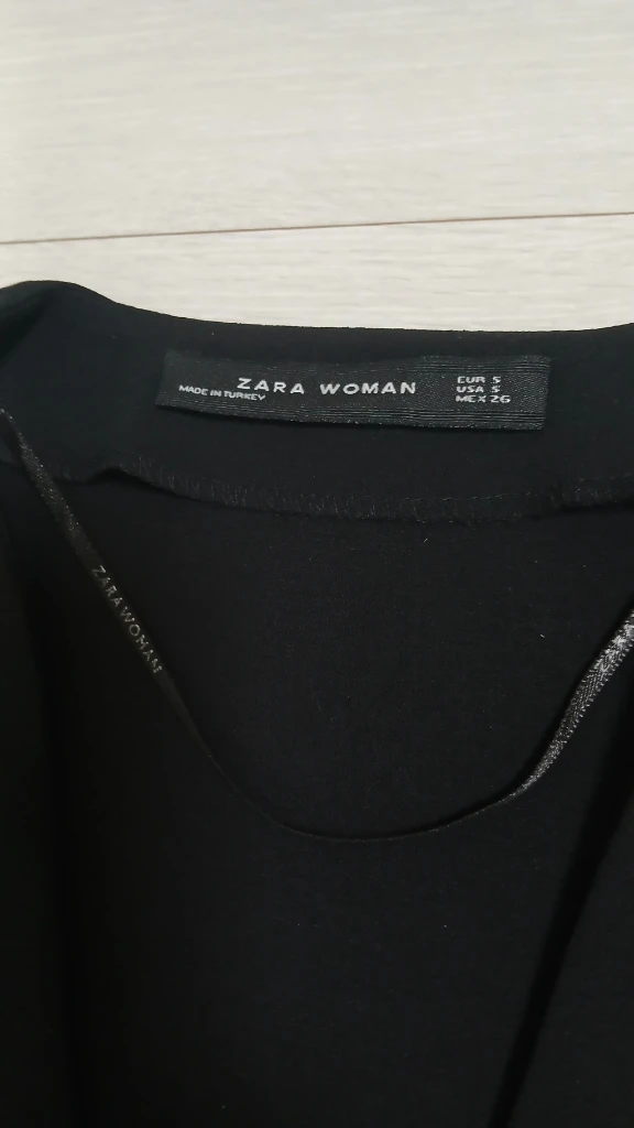 ZARA WOMAN 블랙 원피스 S(새상품급) 이미지
