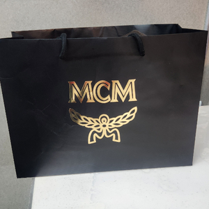 MCM남성 크로스백 이미지