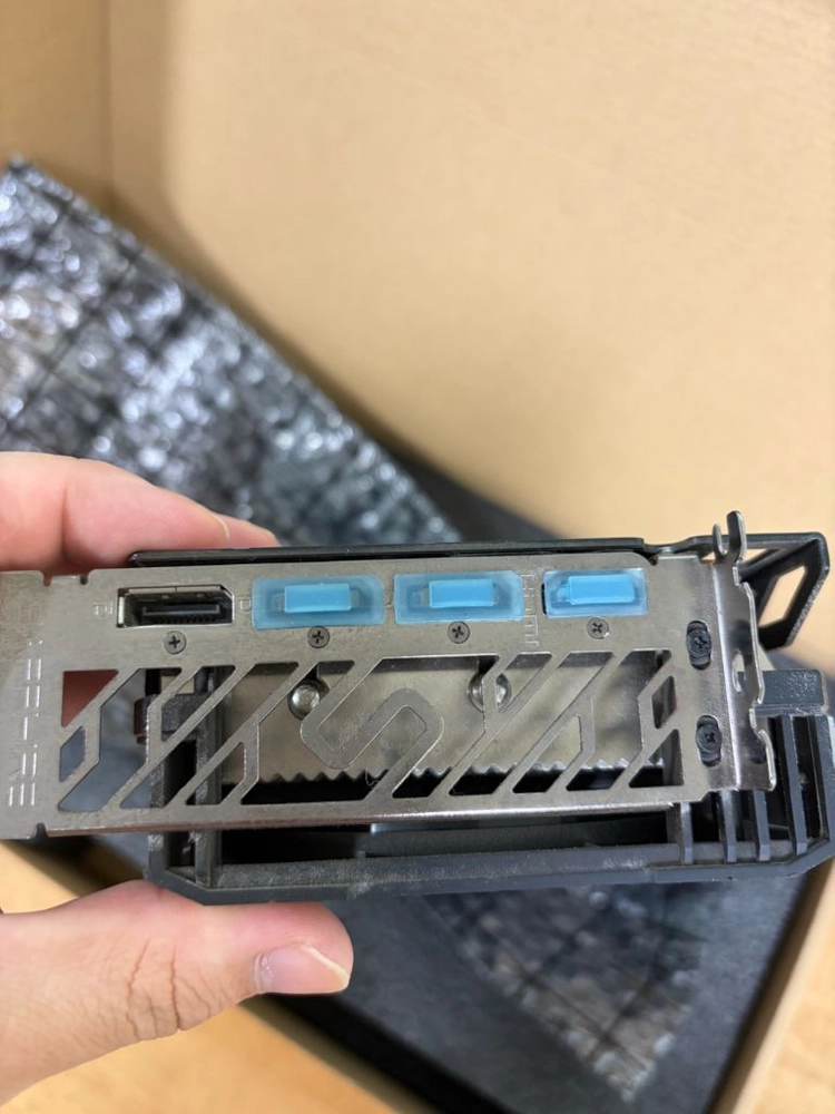 사파이어 RX6800 16GB PULSE 이미지
