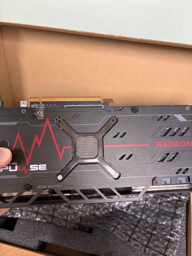 사파이어 RX6800 16GB PULSE 이미지