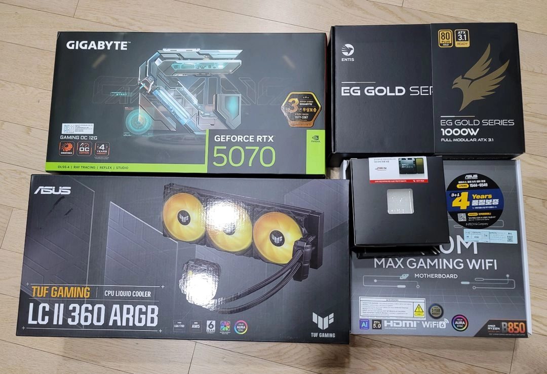 7800X3D RTX 5070 컴퓨터 본체 이미지