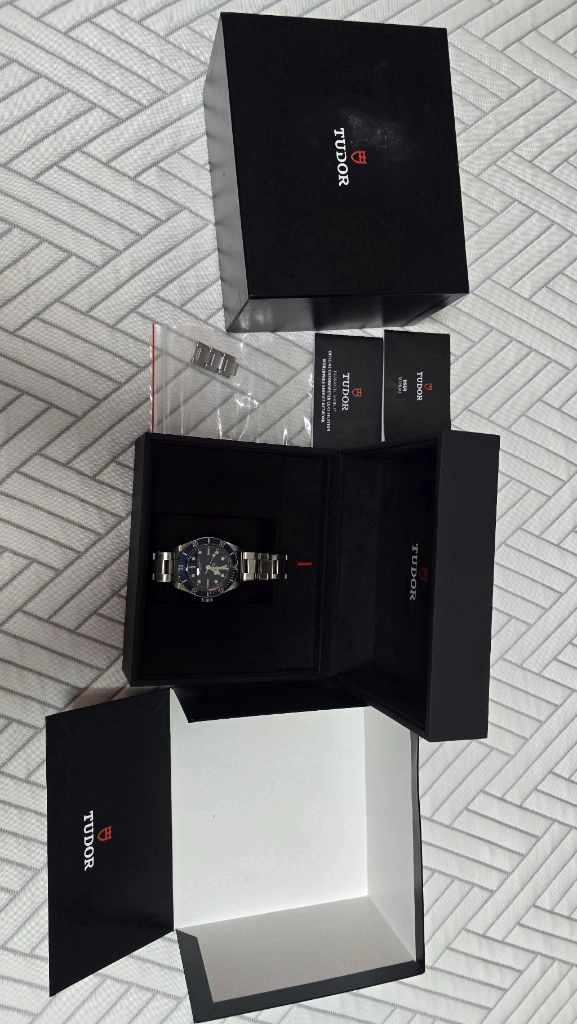 튜더 블랙베이58 청판 39mm - 안심되는 중고거래