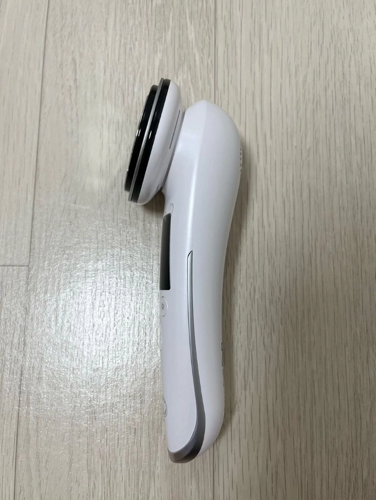 리버스 쿨마스터 갈바닉 고주파 마사지기 이미지