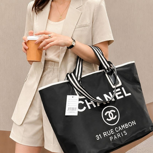 샤넬 31 RUE CAMBON 토트백 / 샤넬 vip 이미지