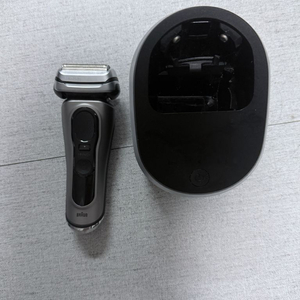브라운 면도기 9 PRO + 이미지