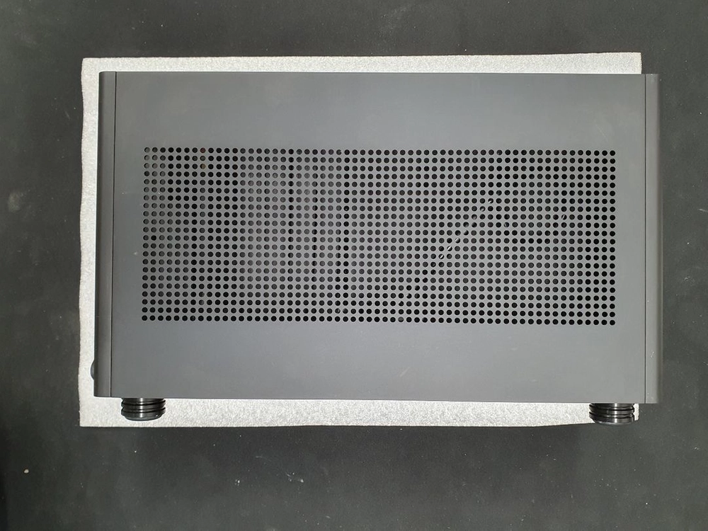 컴퓨터 ITX 케이스 LOUQE GHOST S1 블랙 이미지