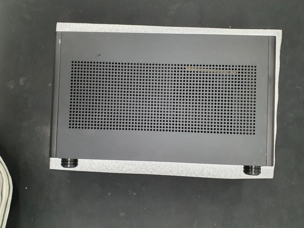 컴퓨터 ITX 케이스 LOUQE GHOST S1 블랙 이미지