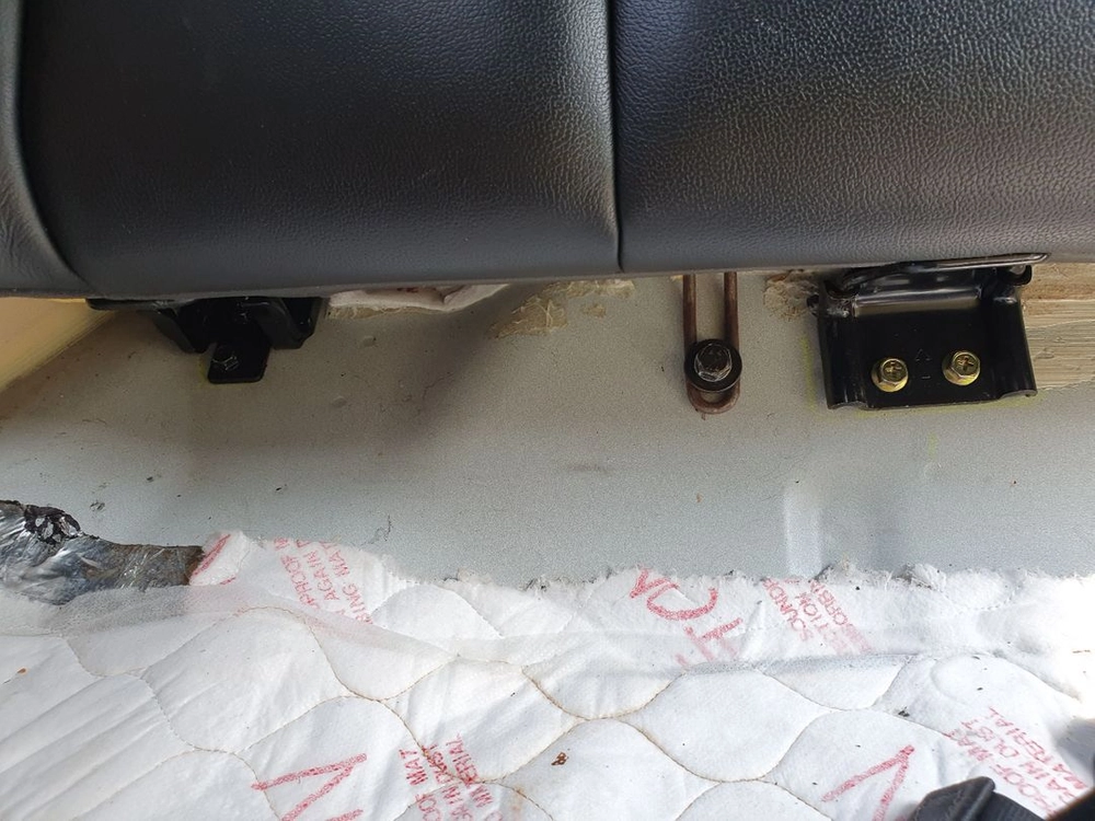 구형 자동차 ISOFIX 카시트 개조 셋트 팝니다 이미지