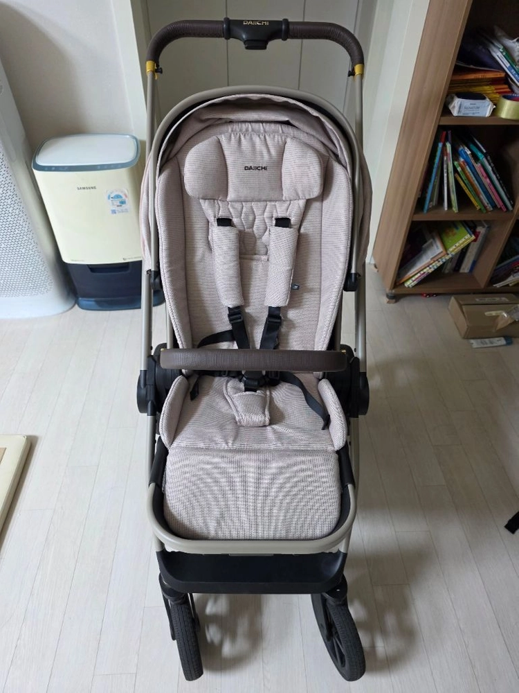 다이치 더 프라임 절충형 유모차 이미지