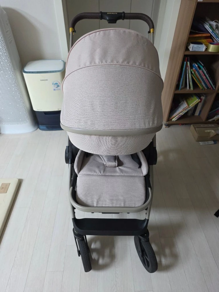 다이치 더 프라임 절충형 유모차 이미지