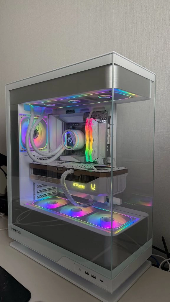 9950x3d 5080 올화이트 이미지