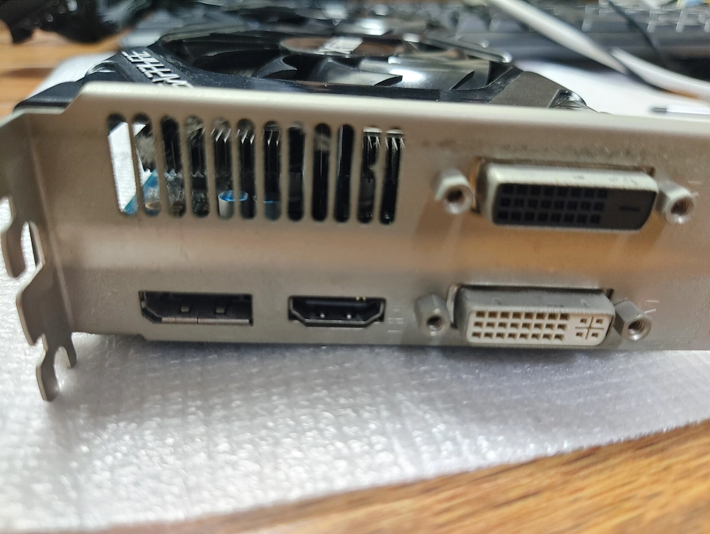 그래픽카드 AMD HD7850 1G 이미지
