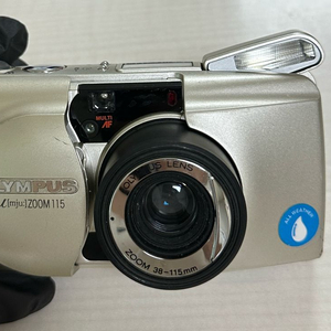 올림푸스 ZOOM 115 필름카메라 이미지
