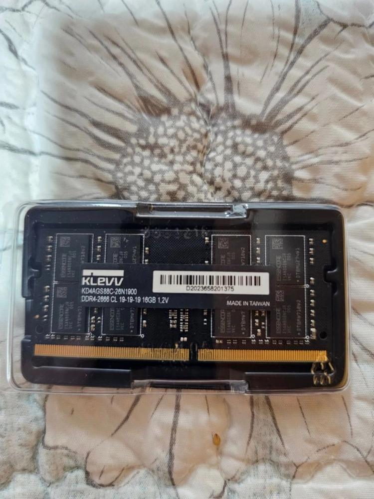 노트북 KLEVV DDR4 16G PC-2666 > 우체국택배 무료배송 이미지
