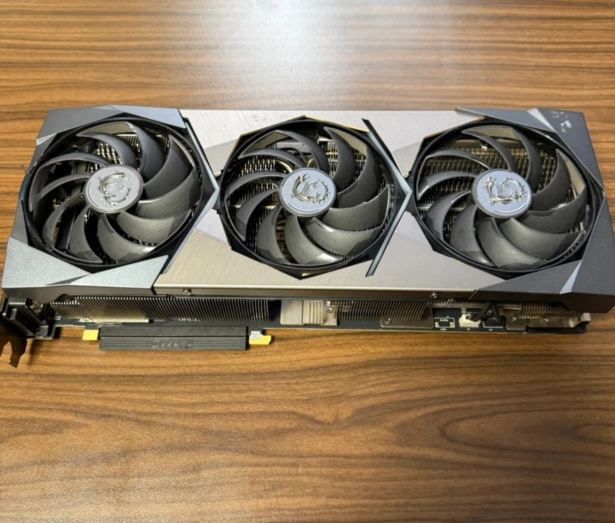 MSI RTX 3090 슈프림 X 24GB 그래픽카드 - 안심되는 중고거래