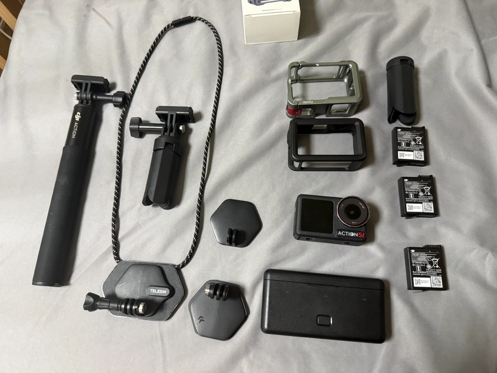 오즈모 액션5프로 액션캠 어드벤쳐콤보+케어2년교체4회 이미지