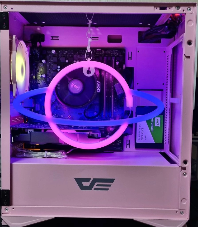 핑크 게이밍 컴퓨터 PC 본체 라이젠5 2600 그래픽카드 gtx 1050ti 4g 램 ddr4 16g 이미지