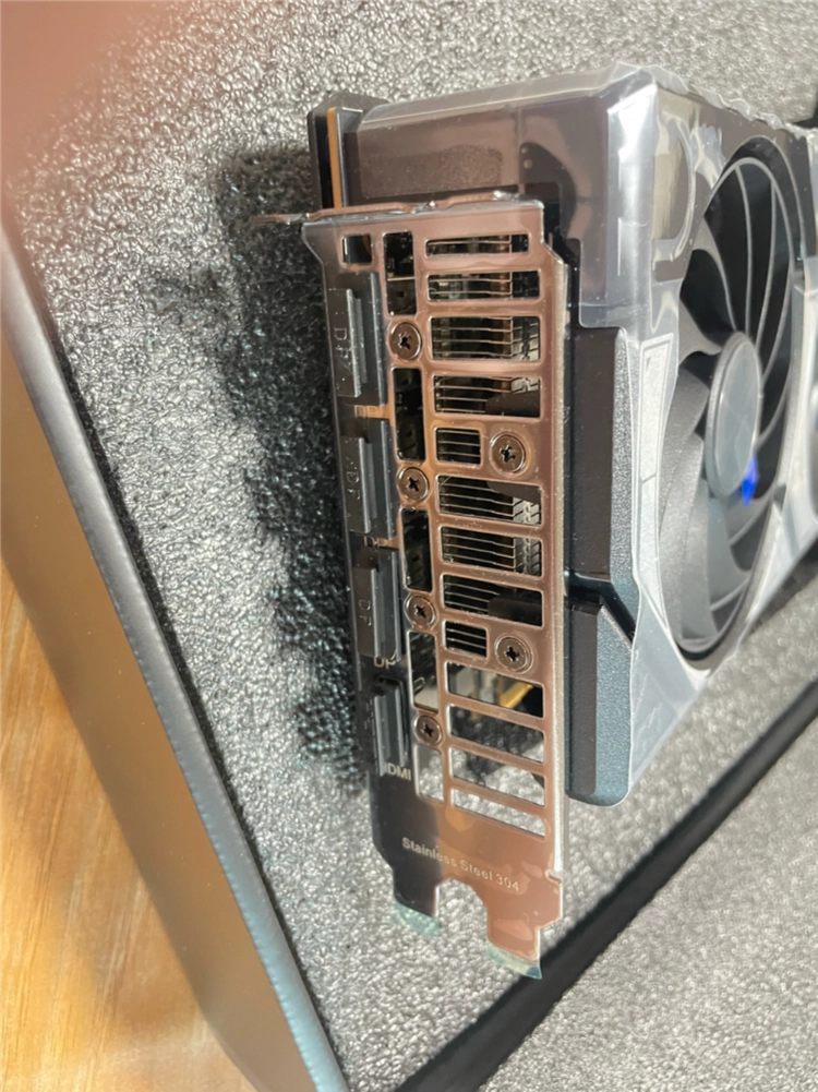 ASUS DUAL GEFORCE RTX 5060 Ti OC D6 8GB 이미지