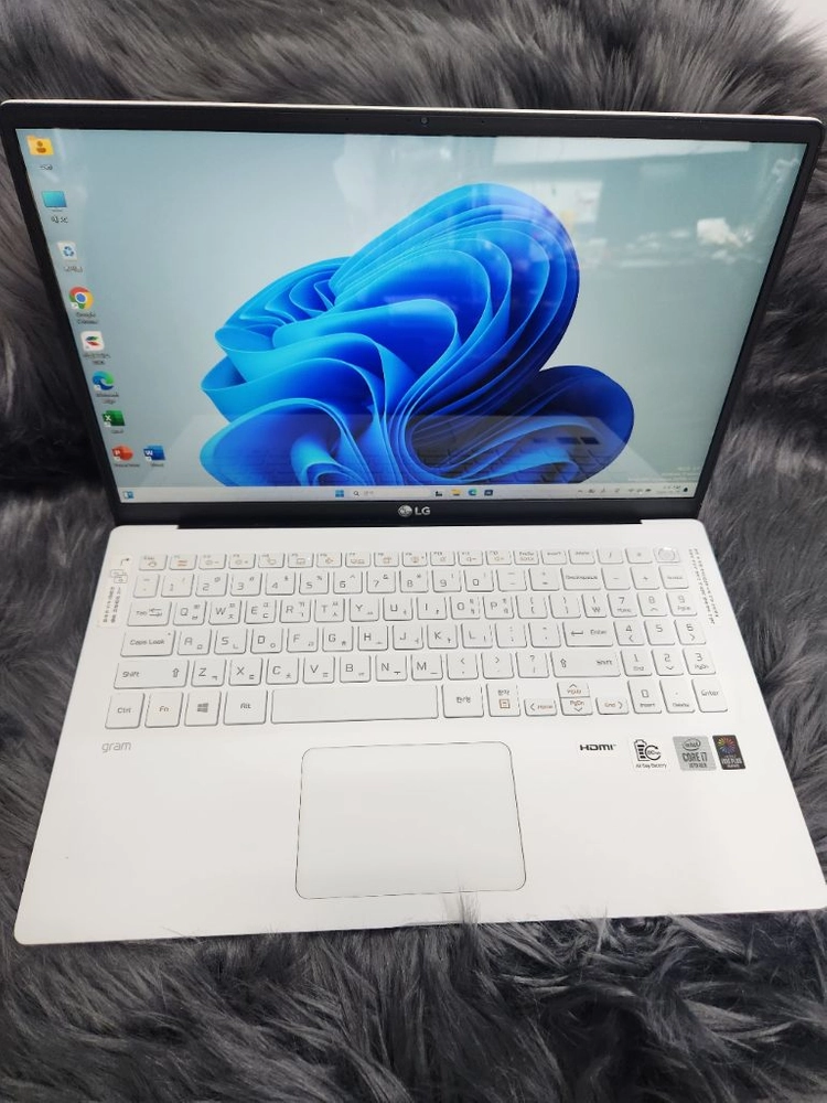 LG 그램 15인치 i7 10세대 램8기가 256기가 이미지