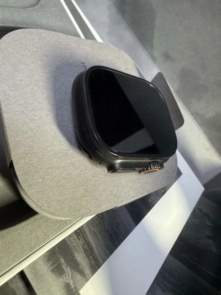 Apple Watch Ultra 3 49mm 케이스 - 티타늄 이미지