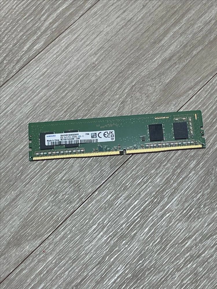 삼성 DDR4 8GB PC4-3200AA 램 - 안심되는 중고거래