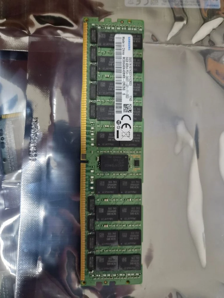 삼성 DDR4 2400T 메모리 64GB 이미지
