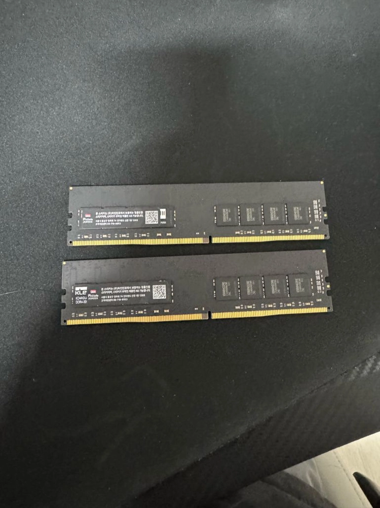 클레브 sk하이닉스 ddr4 3200mhz 16gb 2장 이미지