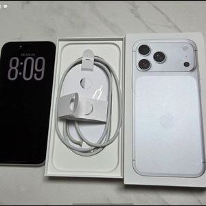 애플 아이폰 17프로 실버 512gb 풀박스 이미지