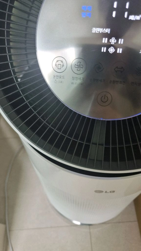 LG퓨리케어 360 1단 공기청정기. A급 과 새필터 포함 판매 이미지