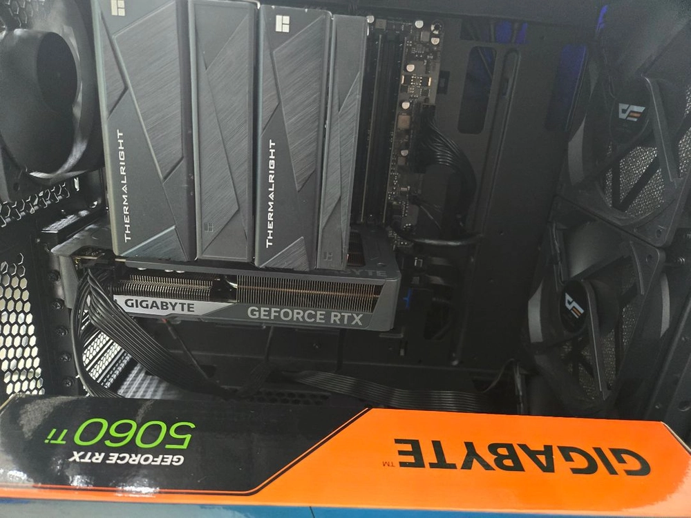 라이젠 9600x b650m ddr5 32gb 5060ti 1tb 팔아요 5060 ti d5 32g 이미지