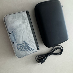닌텐도 new 3ds ll 몬헌 한정 본체 이미지