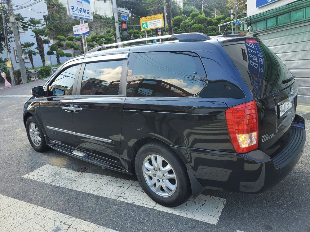 카니발 R 11인승 GLX 이미지